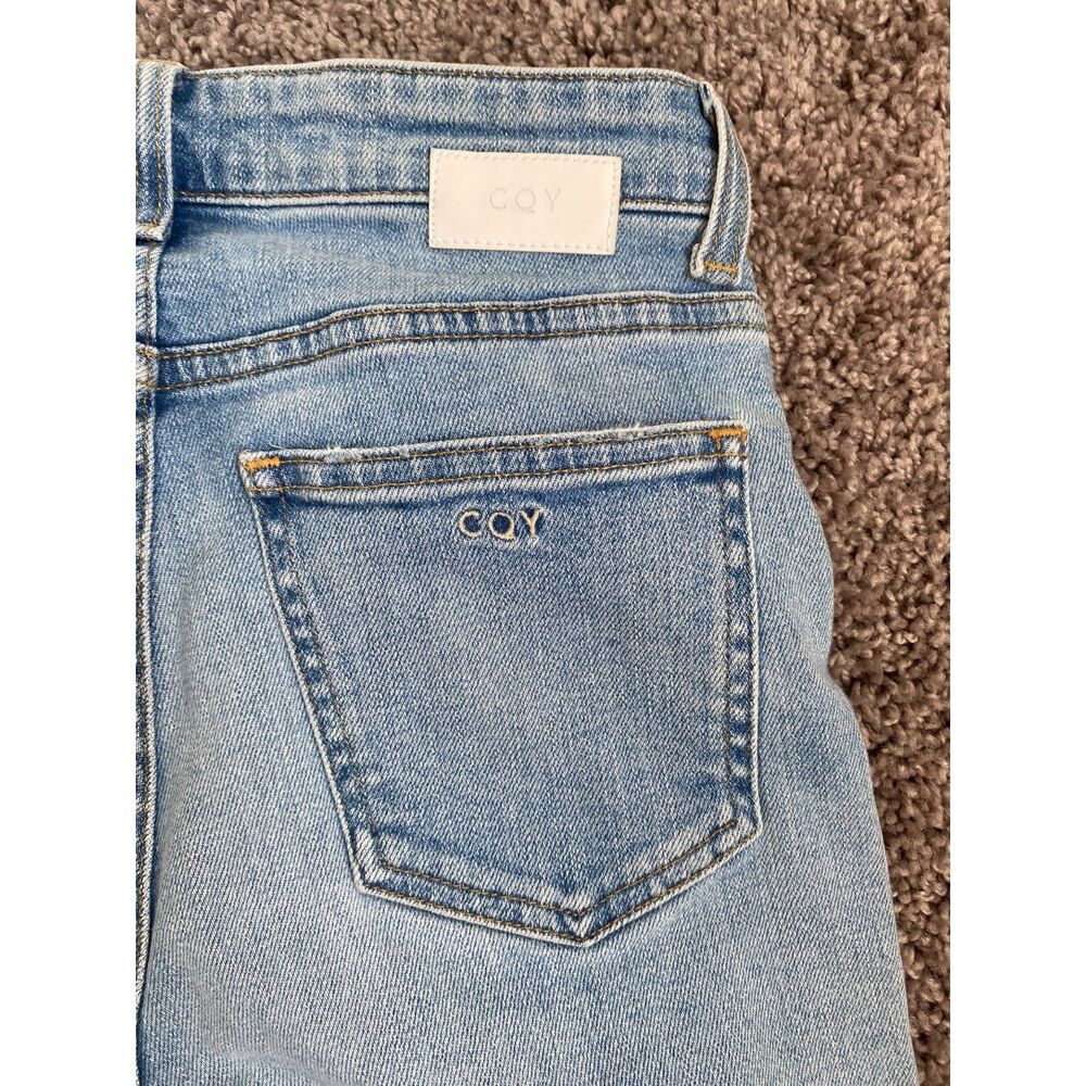 CQY Light Wash High Rise Classic Denim Jeans Size 25 - Picture 7 of 7